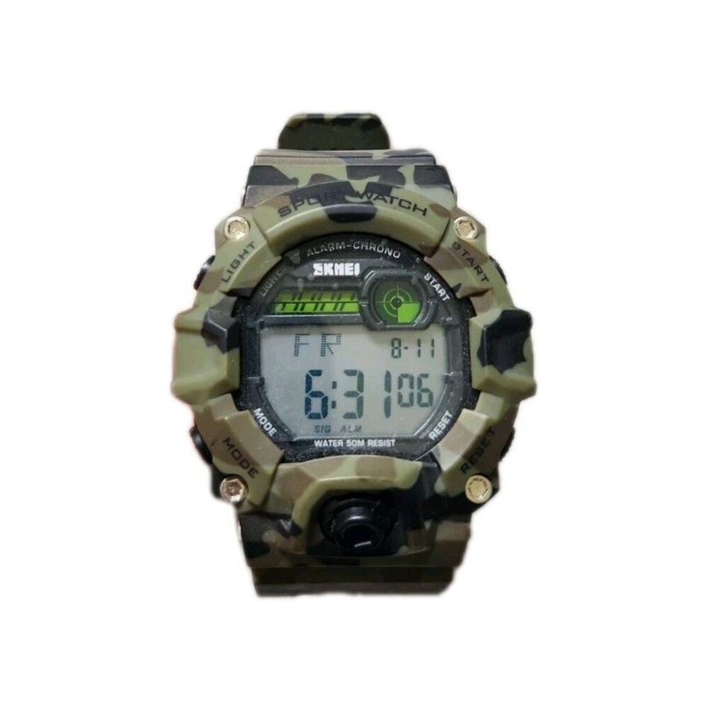SKMEI 1197 Digital Sport Watch Green Camo Water Resistant Military Style EUC